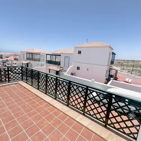 Tatil Evi Cristina - *