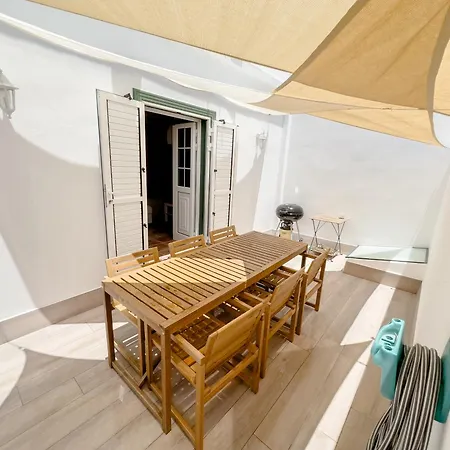 Cristina - Tatil Evi *